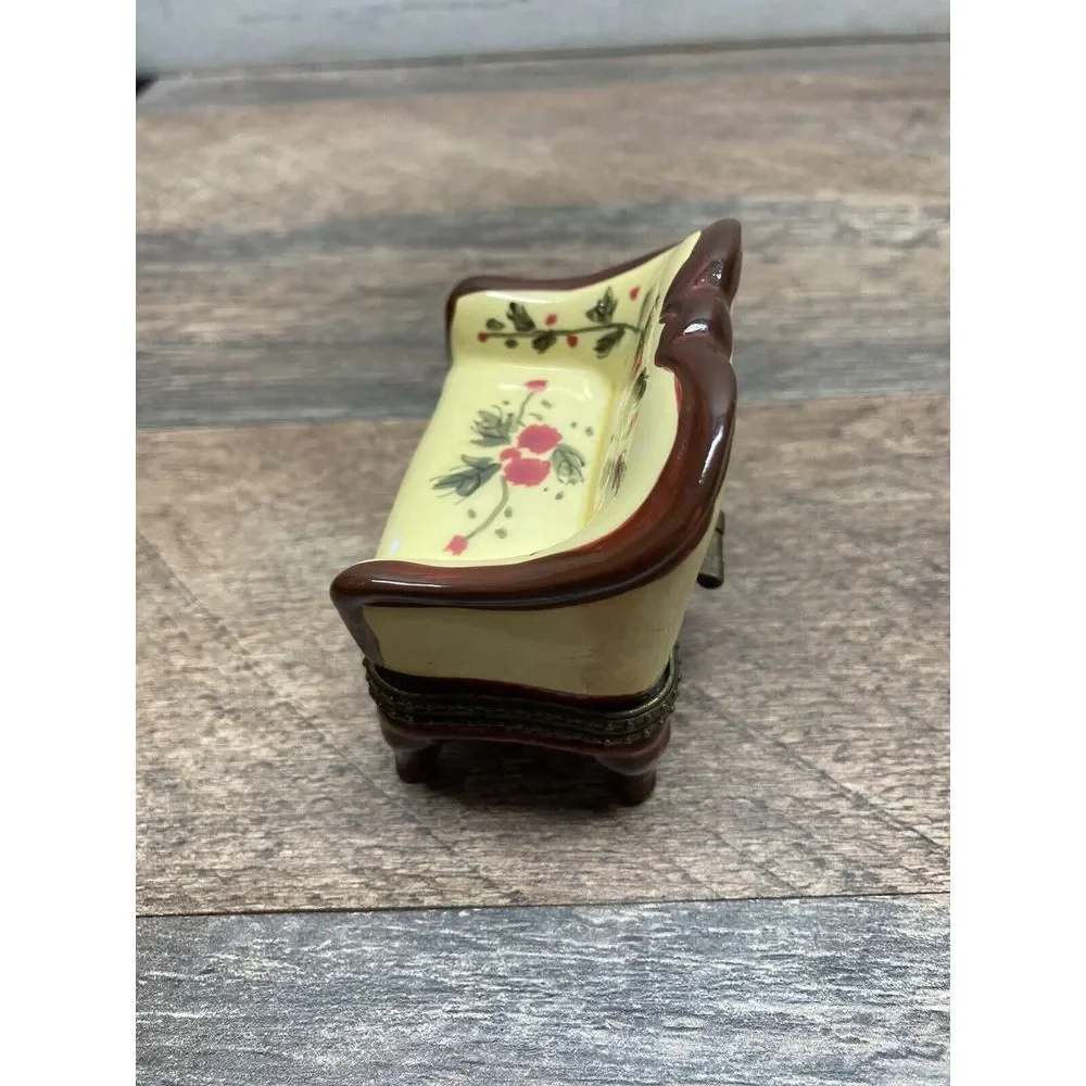 Romantic Trinket Box I Love You Note on a Hassock‎